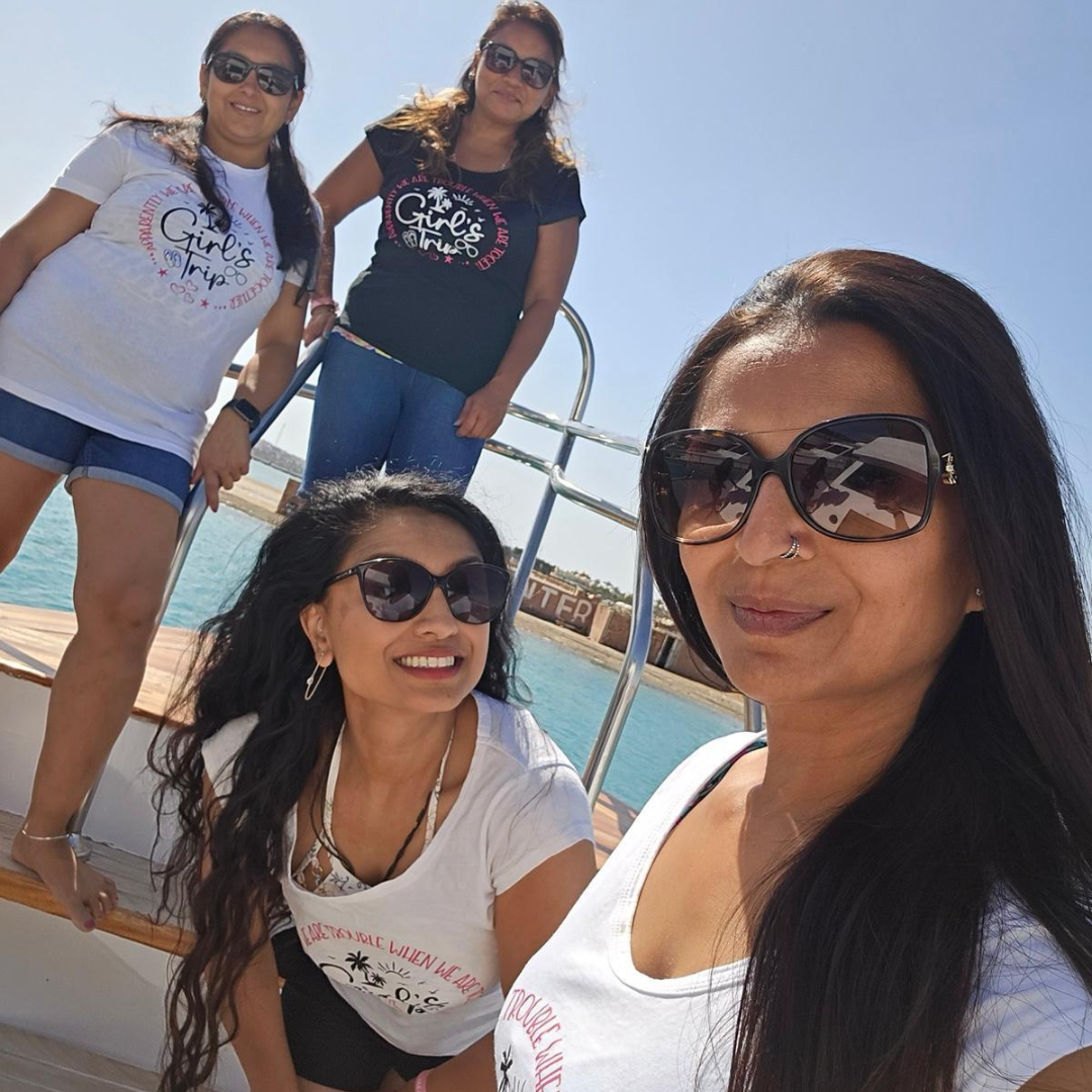 Girls Trip T-shirt - Trouble When Together